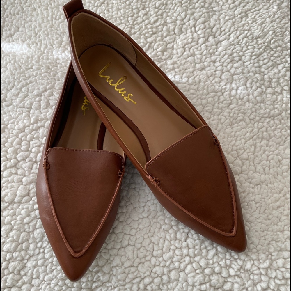 Lulu’s Emmy Pointed Loafers